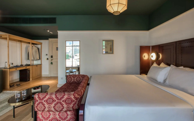 The Chow Kit - an Ormond Hotel