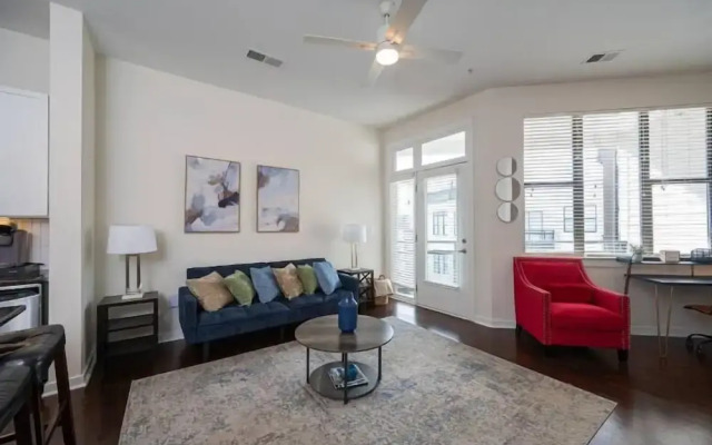 Modern Luxury Apartment with Gym 410