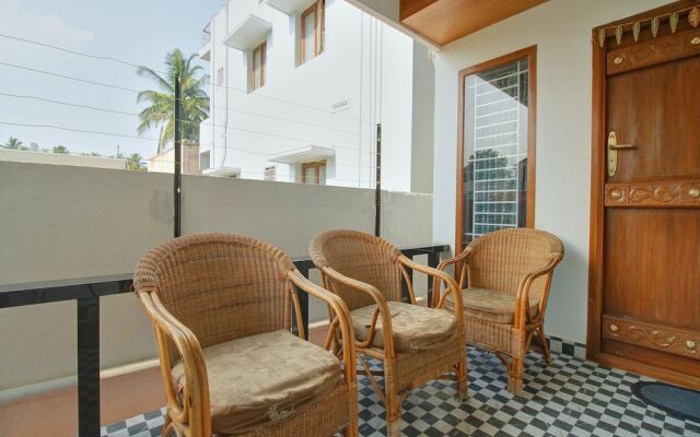 OYO 12798 Soundaryam Apartments