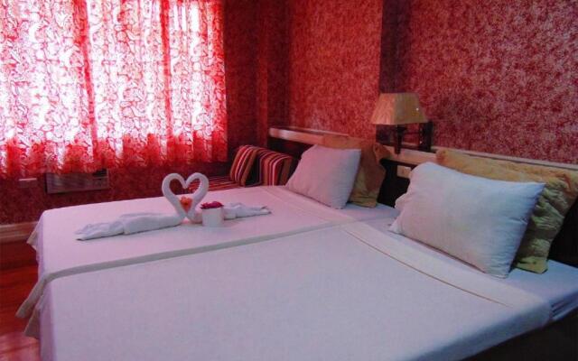 Stefanie Grace Paradise Inn