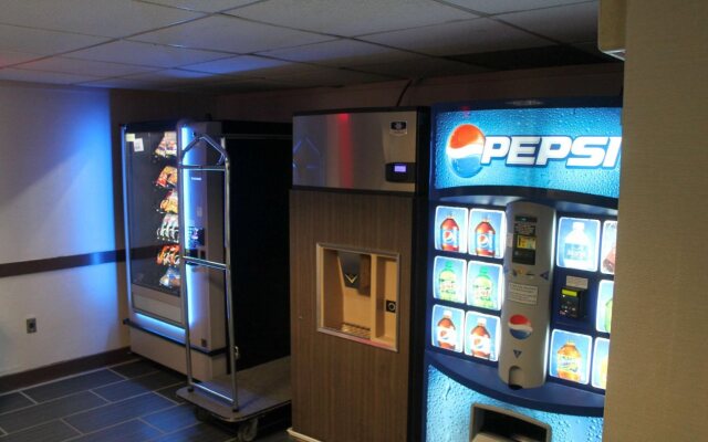 Studio 6 Suites Clarion, PA