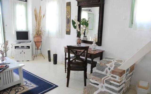 Tholaria Boutique Hotel