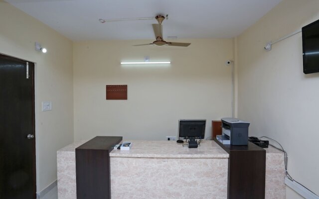 Capital O 37885 Ekamra Inn