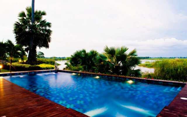 Uthai River Lake Resort