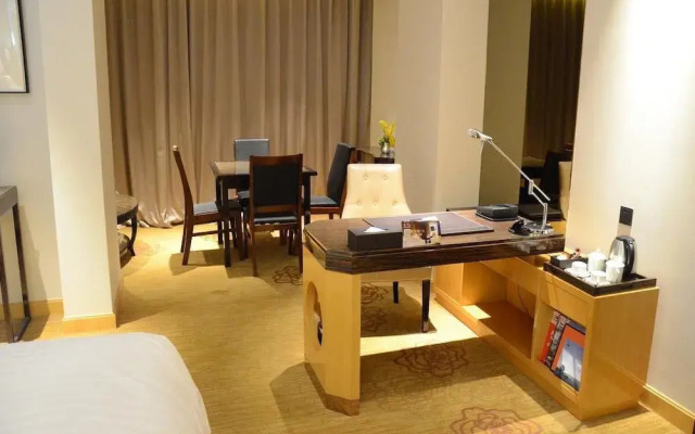Mingcheng Jinjiang Hotel