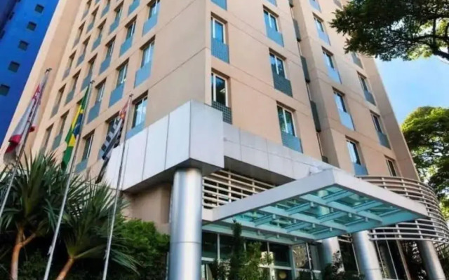 Studio Living Comfort Ibirapuera