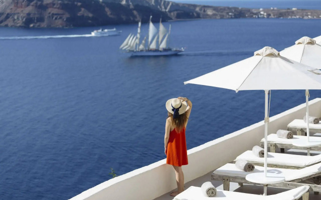 Oia Mare Villas