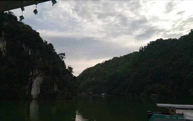 LostWorld @ Twin Luck Homestay