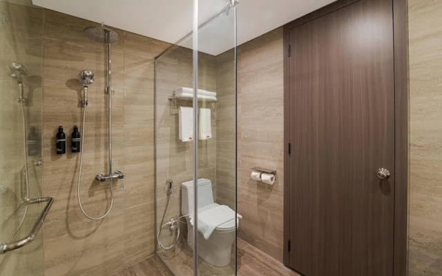 Harris Hotel & Suites Nagoya Batam