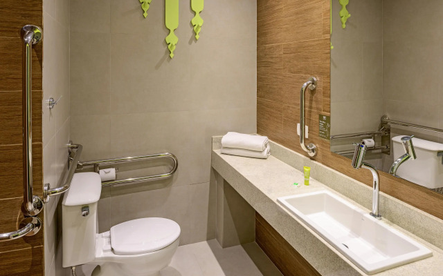 ibis Styles Curitiba Centro Cívico