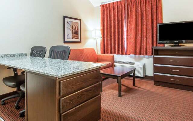 Mainstay Suites Knoxville Airport