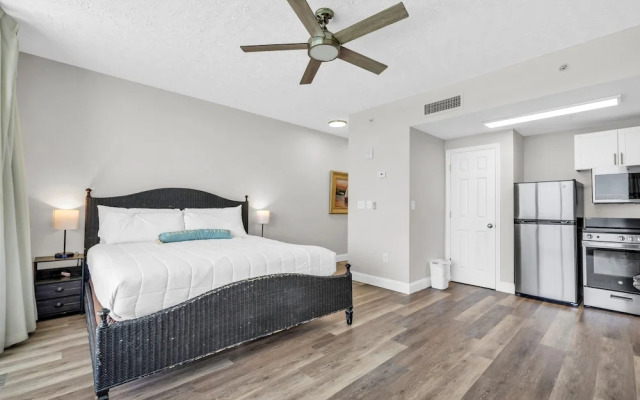 Majestic Beach Towers 1-1509