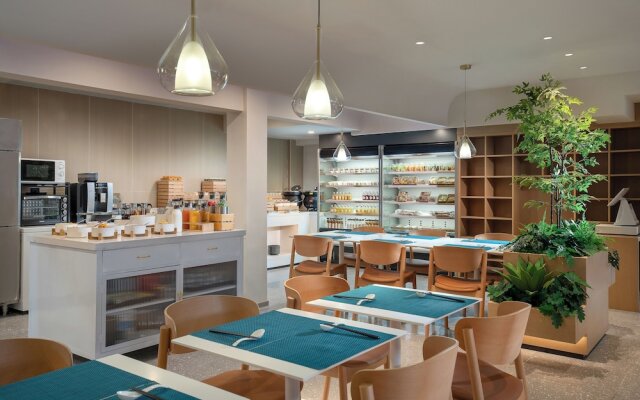 CYBO Station SSAW Shangpin Hotel Luohu Shenzhen