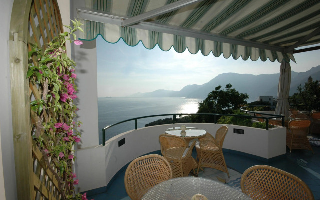Hotel Il Pino