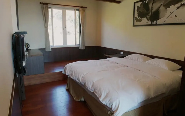 Tea Cloud Guest House