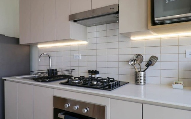 Awesome 2BR With Balcony in Miraflores