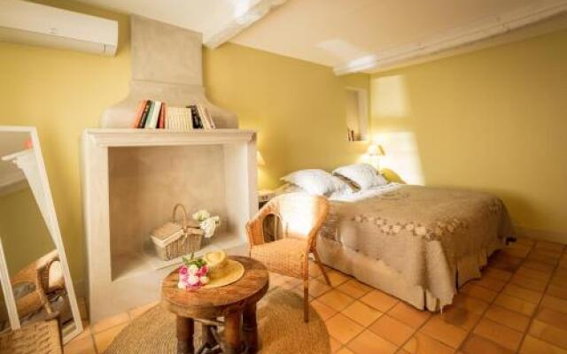 Chambres Du Domaine Le Bouïs