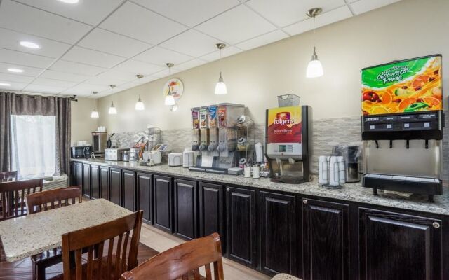 Super 8 Knoxville/West
