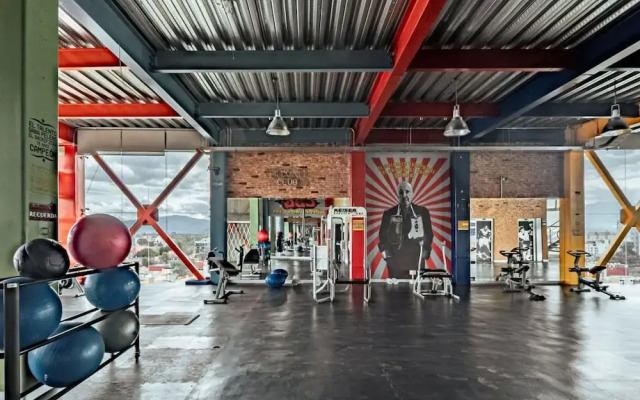 Low bed Shared Room Men