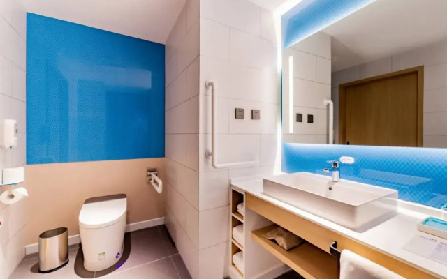Holiday Inn Express Hohhot East Station, an IHG Hotel