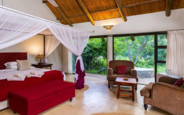Leopard Walk Lodge