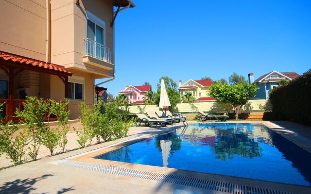 Paradise Town Villa Gordon