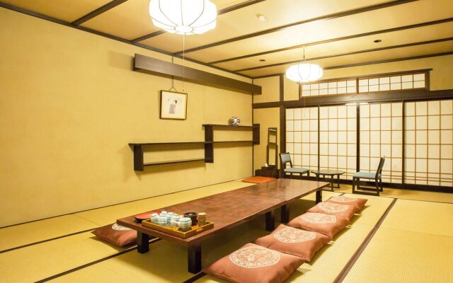 Higashi Ishikawa Ryokan