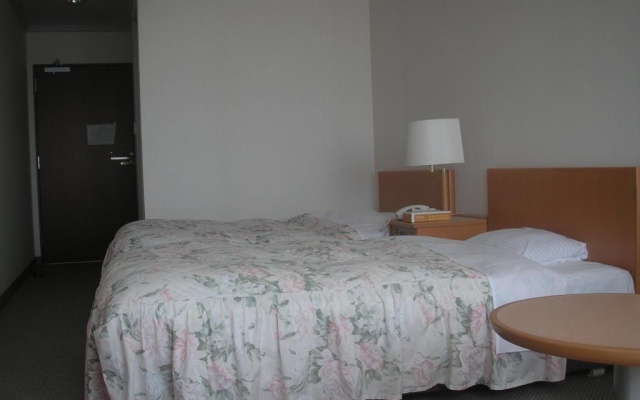 Yu Paradise Sakura – Guest Rooms – Sakura