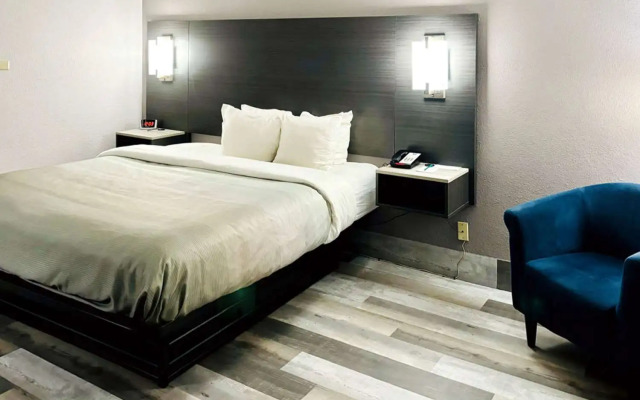 Quality Inn Raynham - Taunton