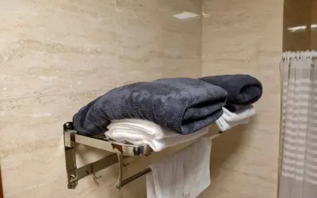 ATRIUM Fengzhu Homestay (Gubeikoushuizhen Shop)