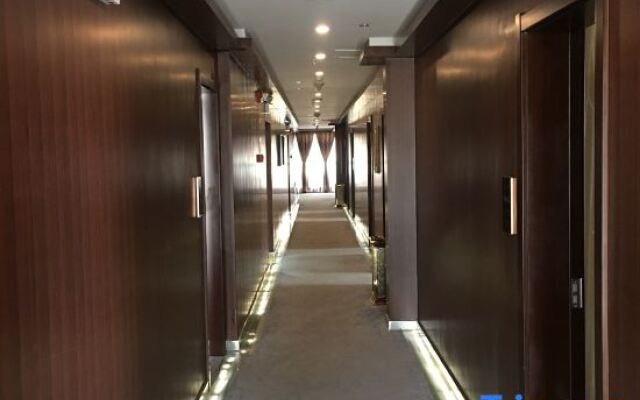 Chunyingman Theme Hotel