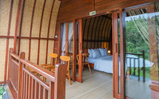 Lumbung Seraya Villa