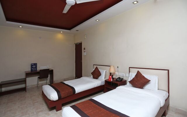 OYO 2737 Residency Square