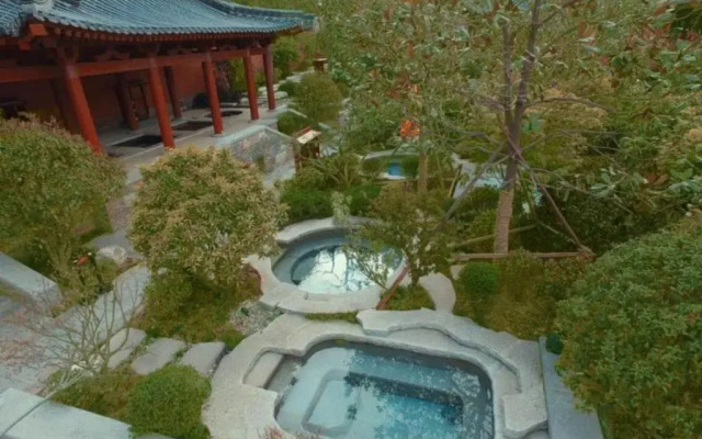Xian Huaqingyutang Hotel