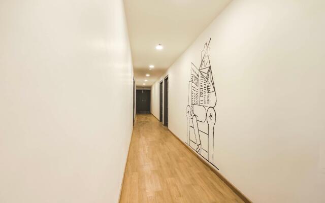 Oyo Townhouse 331 Vat Hotels
