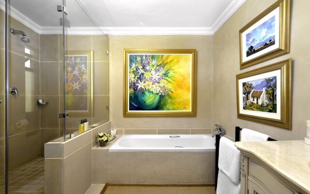 21 Roux Street Guesthouse