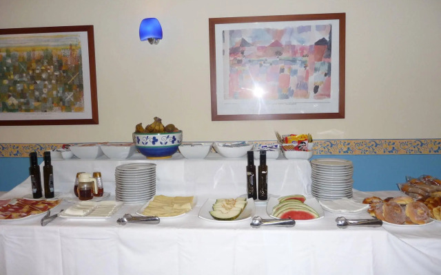 Hotel Atalaya II