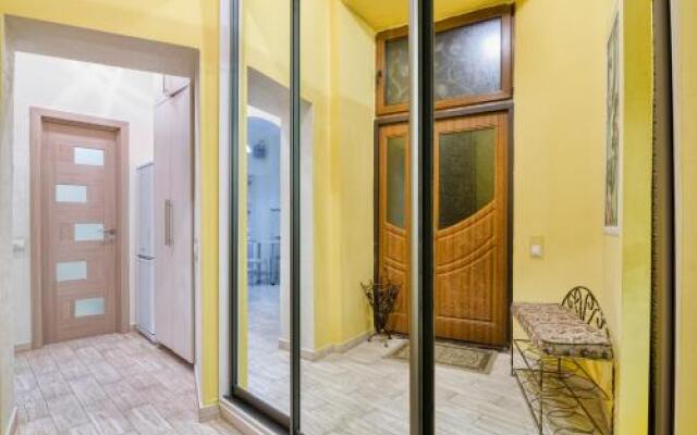 Modern and Classic apart. Central location