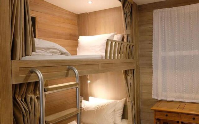 Canale Hostel