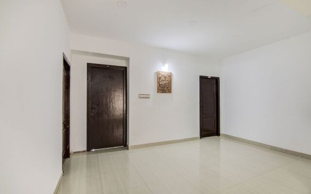 OYO 24044 Appledoor Service Apartment