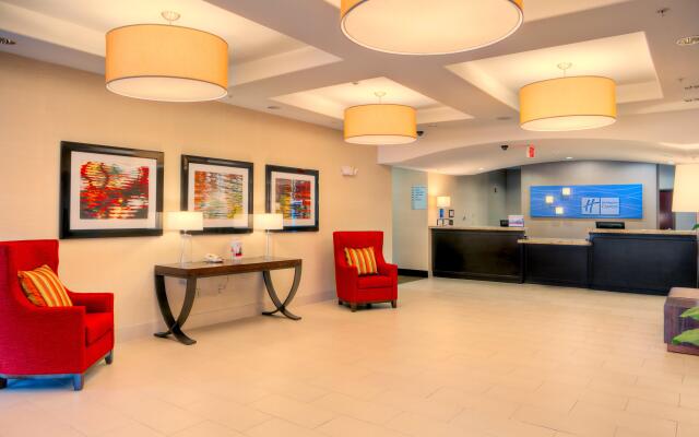 Holiday Inn Express And Suites Granbury by IHG