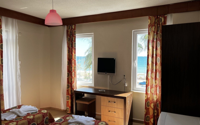 Rosella Hotels