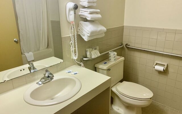 Executive Inn Cass City