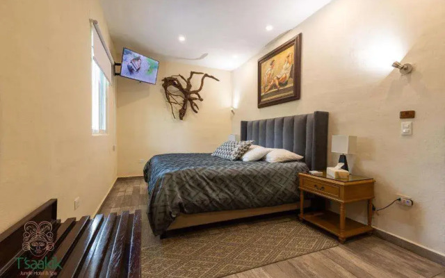 Tsaakik Jungle Hotel & Spa