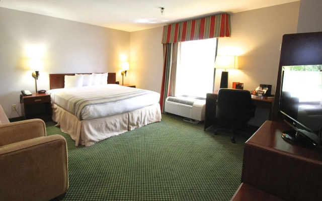 Country Inn & Suites by Radisson, Sandusky South, OH