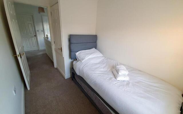 Beverley Central Townhouse Free Parking Sleeps 8