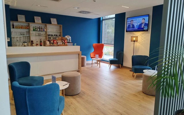 Hôtel Akena Besançon