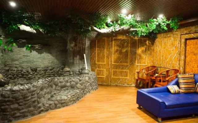 Dongyong Hot Spring Hotel