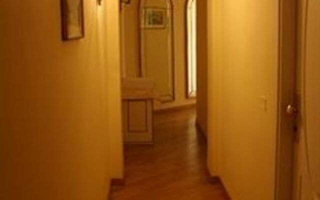 Via Veneto House - Guest House