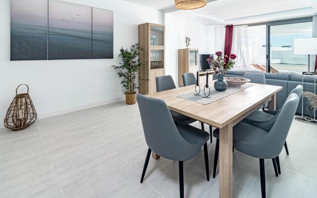 VG13- Modern apartment, 5 min to beach